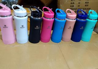 Garrafa esportiva stanley 350ml