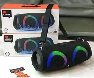 Caixa de som bluetooth jbl Xterem2 30cm