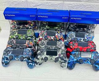 Controle joystick sem fio Sony PlayStation Dualshock 4