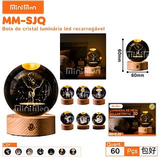Luminaria de Mesa Led Bola Cristal• 3D• Luz quente• Ultra transparente • Com cabo USB